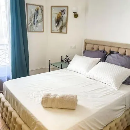 Arc De Triomphe - Triangle D'or *